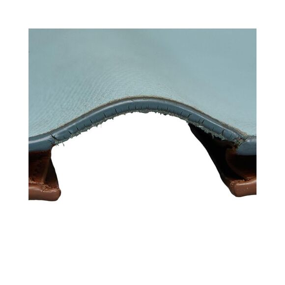 Pre Loved Celine Leather Logo Bifold Wallet in Very Good Condition - Picture 8 of 8